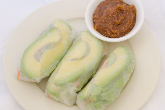 Vietnamese Summer Rolls with Spicy Peanut Dipping Sauce