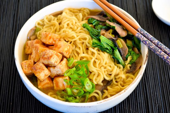 Miso & Mushroom Ramen with Hoisin-Glazed Tofu