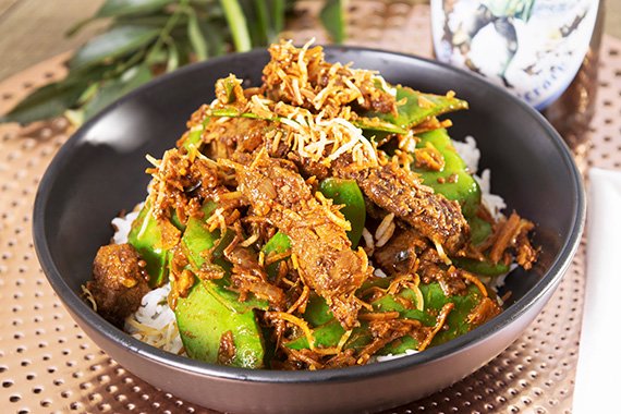 Spiced Beef with Snow Peas & Coconut Rice