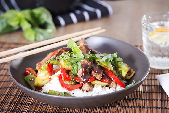 Beef & Ginger Stir Fry with Fresh Veg & Jasmine Rice