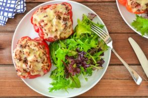 Stuffed Beef Capsicums with Simple Green Salad