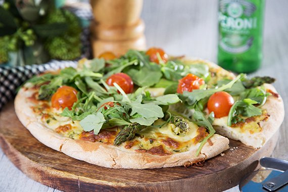Artichoke & Mozzarella Pizza with Fresh Asparagus, Cherry Tomatoes & Rocket