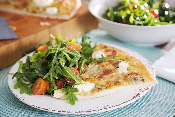 Four Cheese Pizza with Blue Cheese & Side Salad with Roast Garlic Vinaigrette