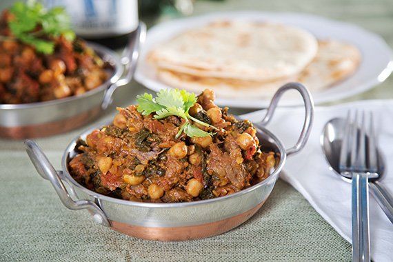 Slow Cooked Beef Curry with Chickpeas, Kale & Na'an