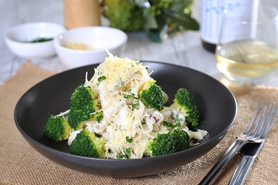 Gluten Free Fettucine Alfredo with Cauliflower & Sun Dried Tomatoes