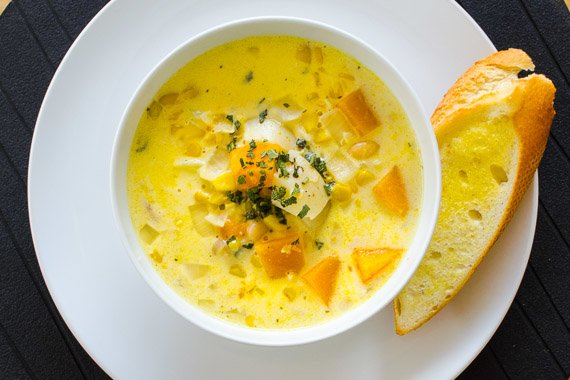 Creamy Corn & Butternut Pumpkin Chowder with Crusty Toasted Bread Roll