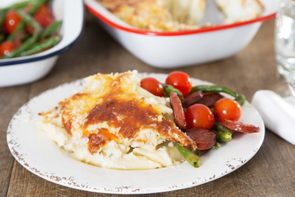 Sneaky Mac n Cheese with Chorizo, Cherry Tomatoes & Green Beans