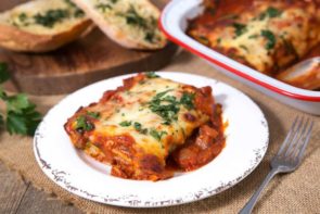 Spinach & Ricotta Cannelloni with Garlic Ciabatta & Baby Cos