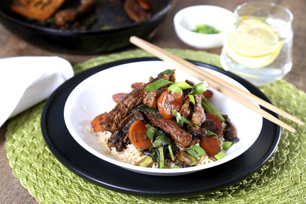Cantonese Beef Stir Fry with Mushrooms & Brown Rice
