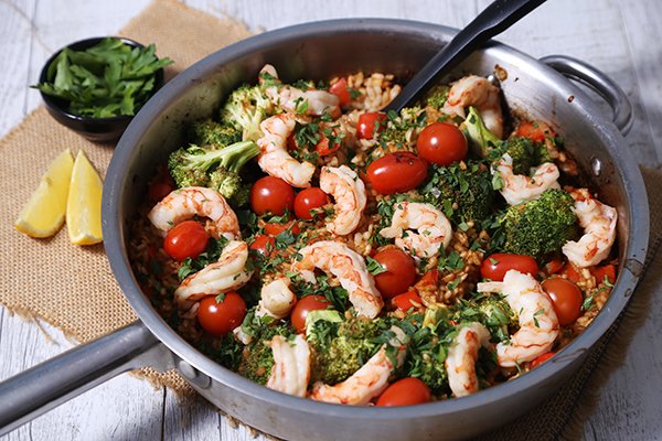 Summer Prawn Paella with Broccoli & Cherry Tomatoes