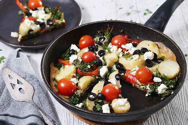 Capsicum, Kale & Fetta One Pan Omelette with Olives & Cherry Tomatoes