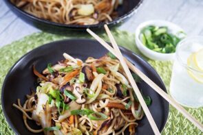 Korean Stir Fry Veggies with Udon Noodles and Crispy Shallots