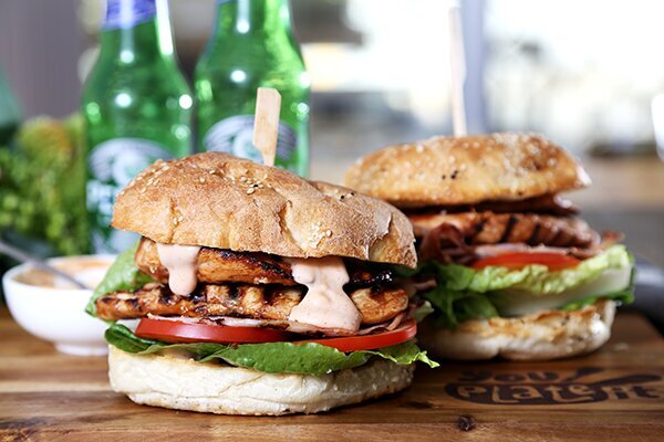 Chipotle BBQ Chicken Club Sandwich Burger Spicy BBQ Mayo