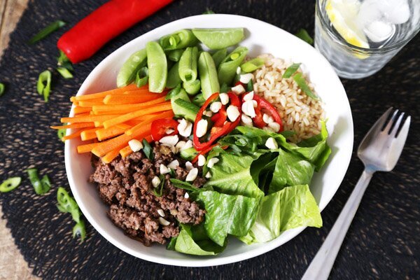 Lemongrass Beef Bowl with Brown Rice, Chilli & Peanuts