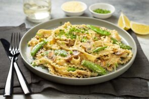 Creamy Mushroom Fettuccine with Parmesan and Chives