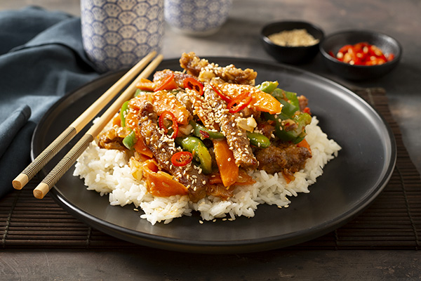 Sweet Chilli Beef with Capsicum and Sugar Snap Peas
