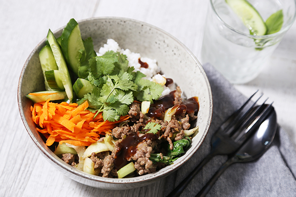 Lemongrass & Coriander Beef Bowl with Rice & Crunchy Veg